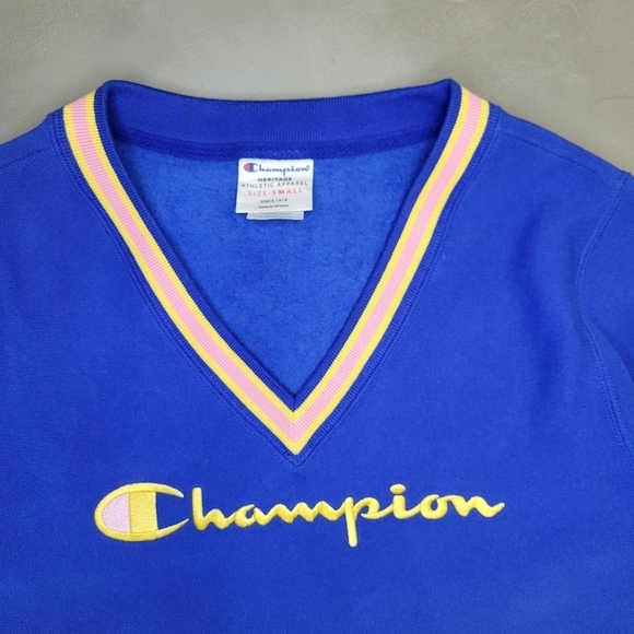 [Rare Find] CHAMPION X URBAN OUTFITTERS Exclusive V-Neck Sweatshirt Blue Size S - Picture 7 of 14